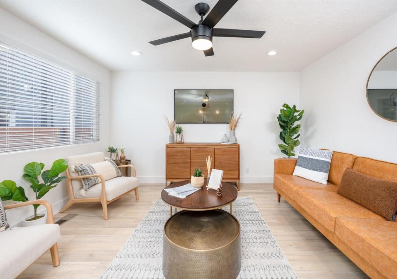 Mid Century Modern Boise-River Bungalow W/ Hot Tub ภายนอก รูปภาพ